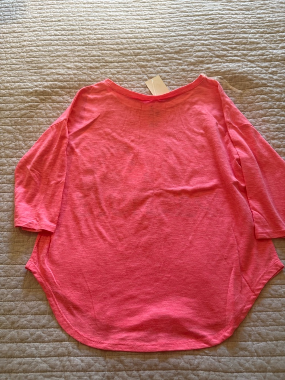 Peanuts Pink Graphic Tee - Picture 5 of 6